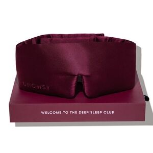 NIB DROWSY Silk Sleep Mask - Face-Hugging, Padded Cocoon (La Vie En Rouge)